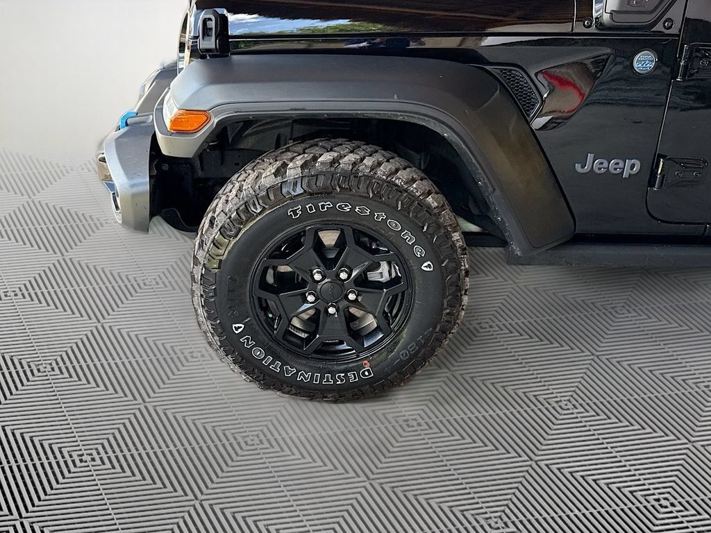Certified 2023 Jeep Wrangler Unlimited AWD/4WD image 35