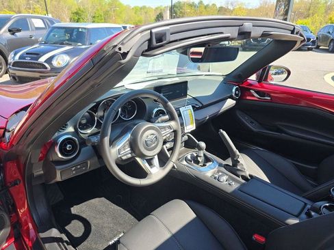 New 2026 MAZDA MX-5 Miata RF Grand Touring RWD image 16