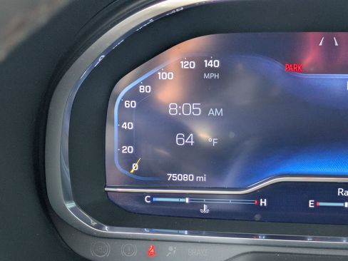 Used 2023 Chevrolet Suburban Z71 w/ Off-Road Capability Package image 21