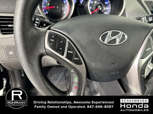 Used 2013 Hyundai Elantra GLS w/ Preferred Pkg FWD image 11