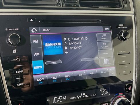 Used 2019 Subaru Outback 2.5i Premium image 14