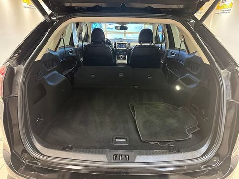 Used 2016 Ford Edge SEL w/ Equipment Group 201A image 19