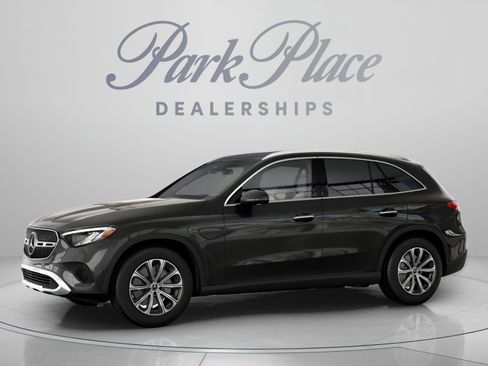 Certified 2026 Mercedes-Benz GLC 300 4MATIC image 3