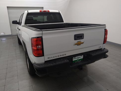 Used 2019 Chevrolet Silverado 1500 W/T w/ WT Convenience Package AWD/4WD image 6