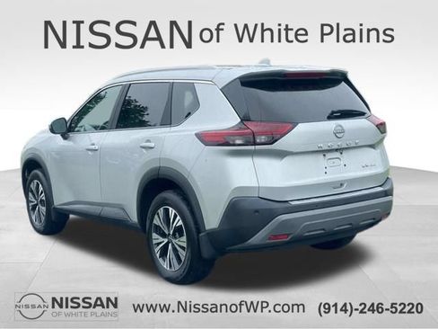 Certified 2023 Nissan Rogue SV w/ SV Premium Package AWD/4WD image 5