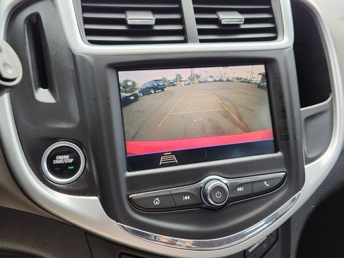 Used 2020 Chevrolet Sonic LT FWD image 21