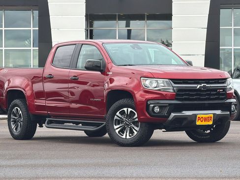 Used 2021 Chevrolet Colorado Z71 w/ Safety Package image 2