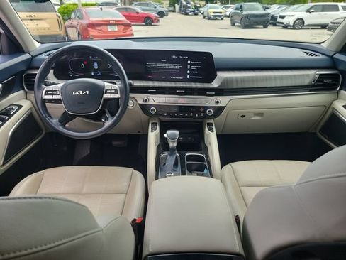 Certified 2024 Kia Telluride EX FWD image 12