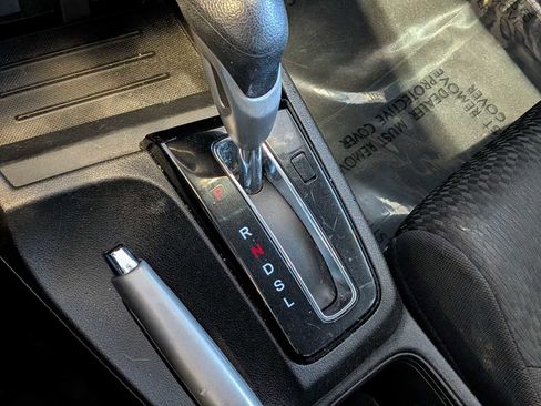 Used 2015 Honda Civic SE image 27