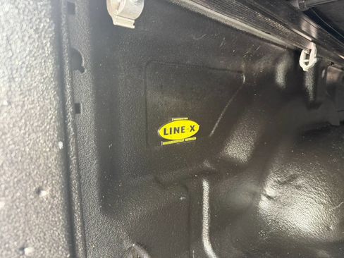 Used 2017 RAM 2500 SLT w/ Protection Group image 21