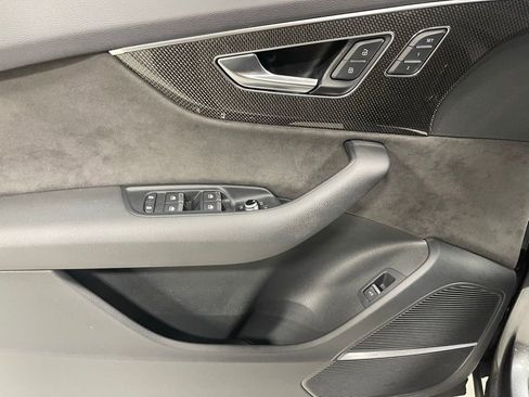 Used 2021 Audi SQ7 Premium Plus w/ Driver Assistance Package AWD/4WD image 18