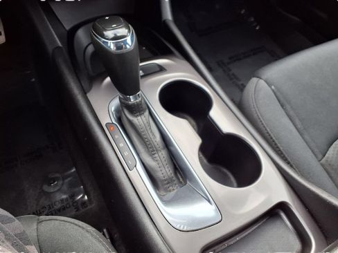 Used 2017 Chevrolet Malibu LS FWD image 16