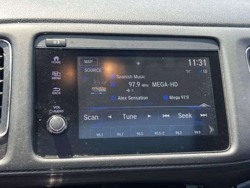 Used 2019 Honda HR-V Touring image 29