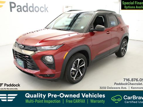 Used 2023 Chevrolet TrailBlazer RS w/ Sun and Liftgate Package FWD image 1