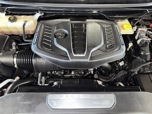 Used 2023 Jeep Grand Wagoneer Series III image 36