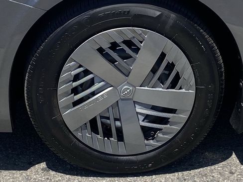 Certified 2026 Nissan Sentra S w/ Floor Mat Package FWD image 8