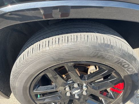 Used 2020 Chevrolet Traverse Premier w/ Redline Edition image 3