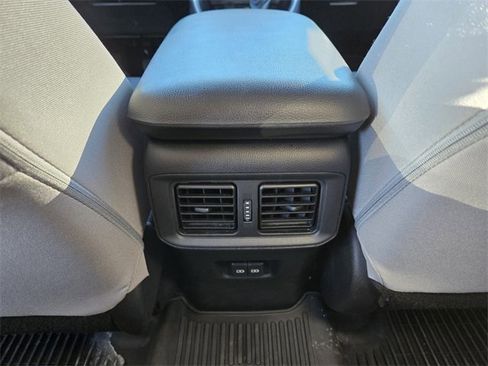 Used 2024 Toyota RAV4 XLE image 10