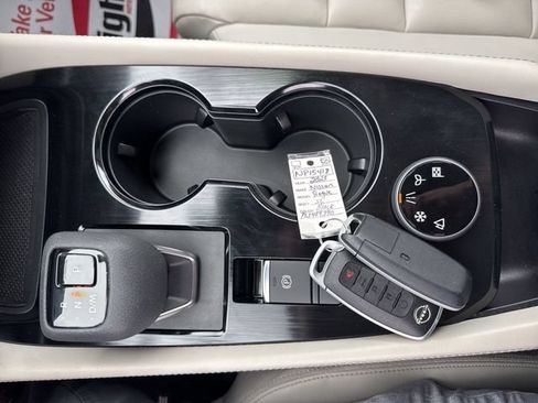 Certified 2023 Nissan Rogue SL w/ SL Premium Package AWD/4WD image 28
