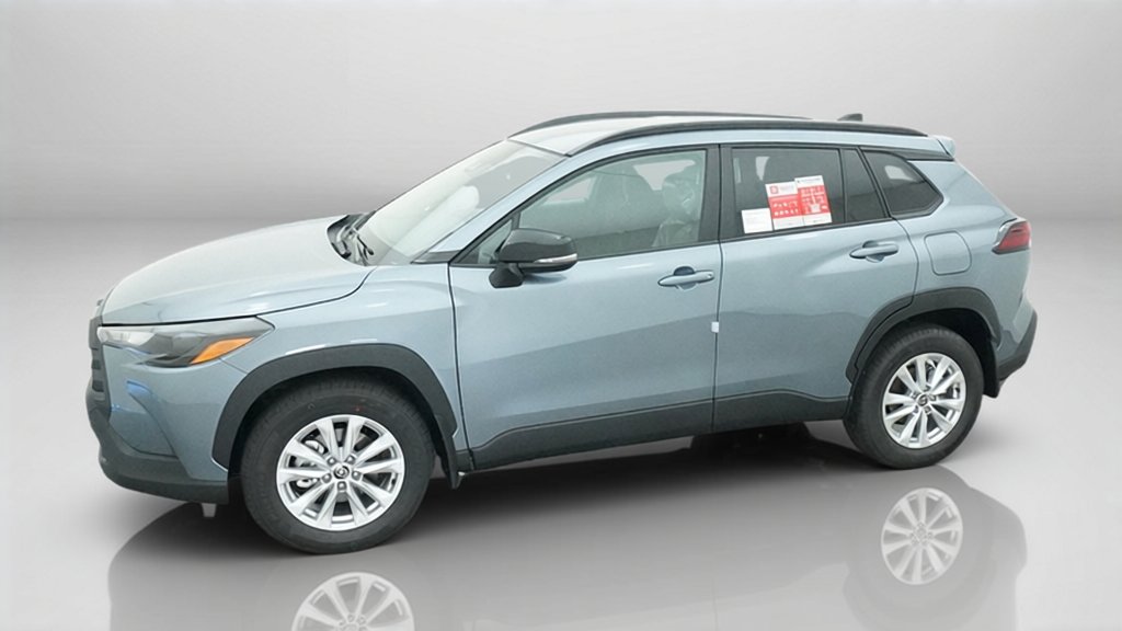 New 2026 Toyota Corolla Cross LE FWD image 3