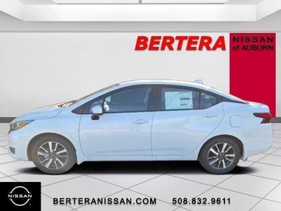 New 2025 Nissan Versa SV w/ Trunk Package