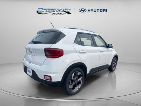 New 2026 Hyundai Venue SEL image 6