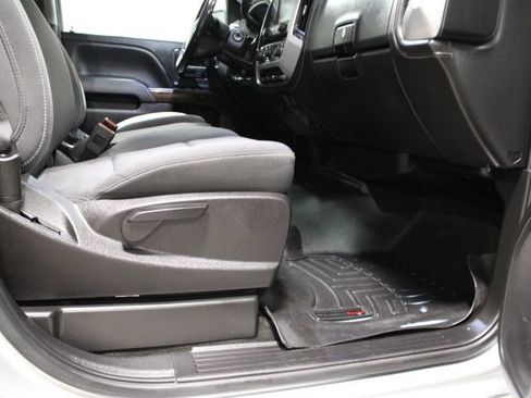 Used 2018 GMC Sierra 1500 SLE w/ SLE Value Package AWD/4WD image 22