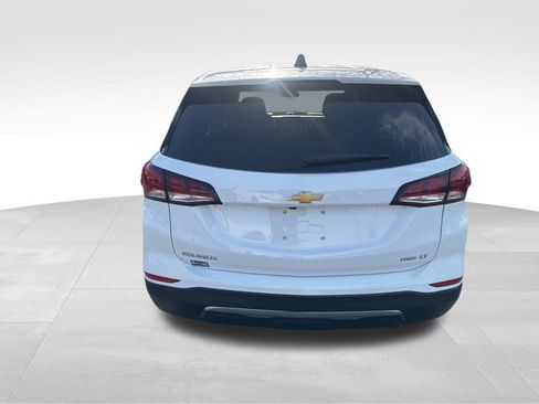 Used 2024 Chevrolet Equinox LT image 4