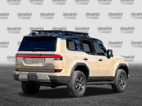 Certified 2026 Lexus GX 550 AWD/4WD image 5