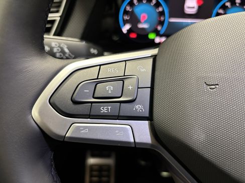 New 2026 Volkswagen Atlas Cross Sport SEL R-Line image 26