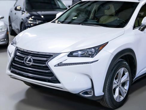Used 2017 Lexus NX 200t FWD w/ Premium Package image 6