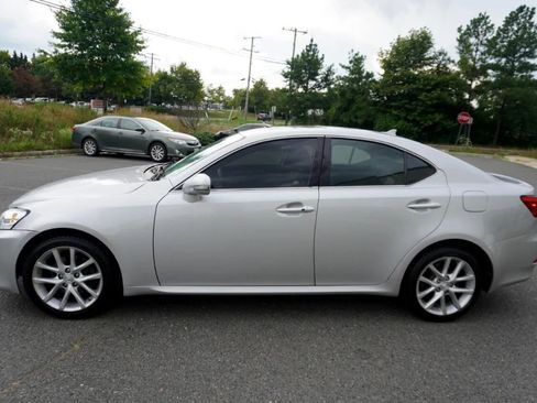Used 2011 Lexus IS 250 AWD image 4
