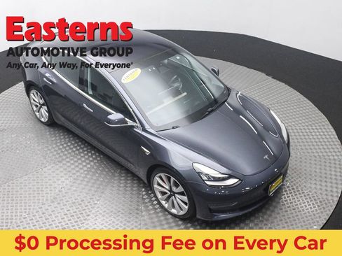 Used 2018 Tesla Model 3 Performance AWD/4WD image 3