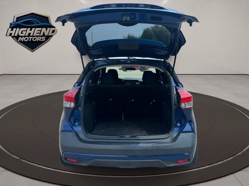 Used 2019 Nissan Kicks SR FWD image 15
