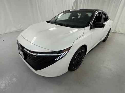 New 2026 Nissan Sentra SR FWD image 7