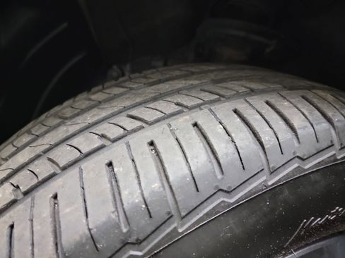 Used 2019 Honda CR-V EX-L image 31