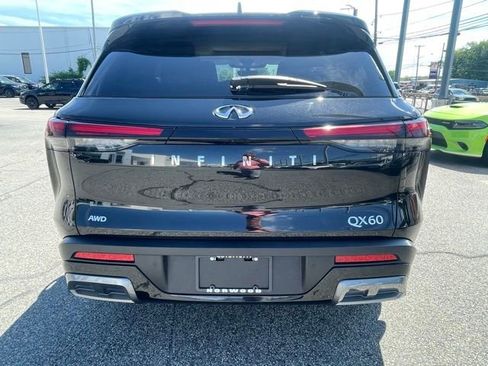 Used 2025 INFINITI QX60 Sensory AWD/4WD image 4
