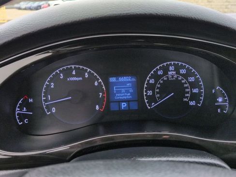 Used 2013 Hyundai Genesis 3.8 image 14