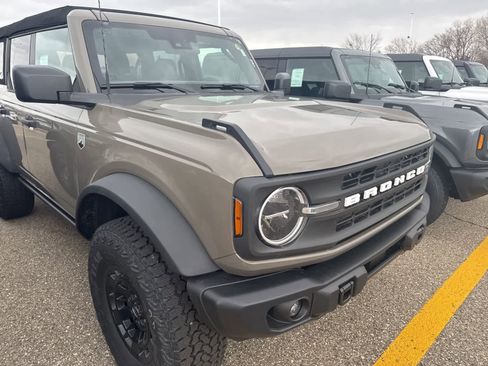 New 2026 Ford Bronco Big Bend w/ Black Diamond Package image 12