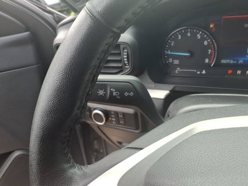Used 2024 Ford Explorer XLT RWD image 27