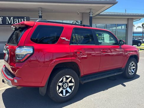 Used 2024 Toyota 4Runner TRD Off-Road AWD/4WD image 4