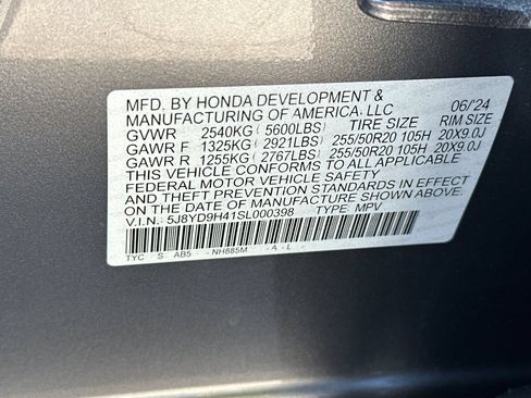 Used 2025 Acura MDX FWD w/ Technology Package image 32