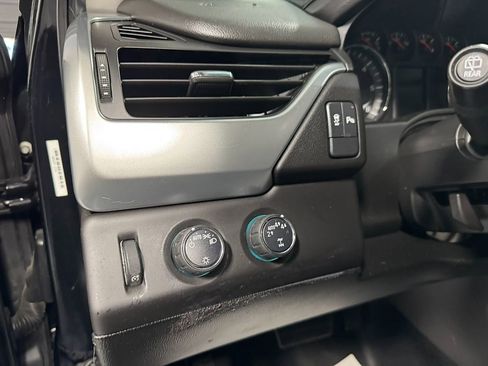 Used 2017 Chevrolet Tahoe 4WD image 14