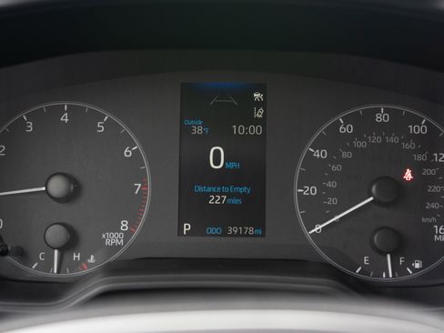 Used 2023 Toyota Corolla SE image 17