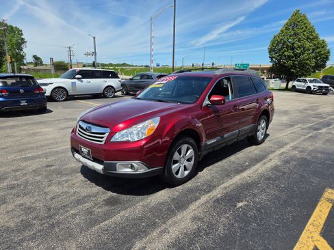 Used 2012 Subaru Outback 2.5i Premium AWD/4WD image 2