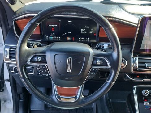 Used 2020 Lincoln Navigator L Reserve w/ Equipment Group 208A Reserve image 16