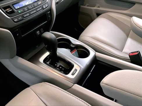 Used 2020 Honda Pilot EX-L image 16