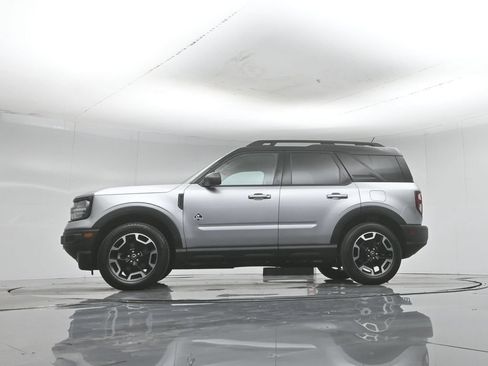 Certified 2023 Ford Bronco Sport Outer Banks w/ Tech Package AWD/4WD image 8