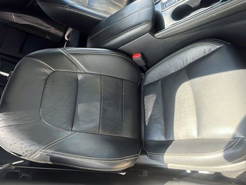 Used 2020 Nissan Altima 2.0 Platinum FWD image 20