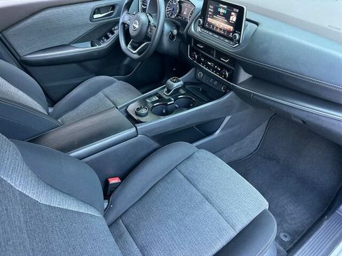 Used 2023 Nissan Rogue SV AWD/4WD image 19